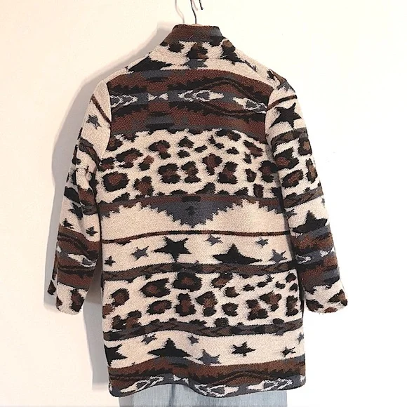 Vilagallo Cream and Brown Teddy Jacket with Cozy Texture - Medium to Large - Picture 6 of 8